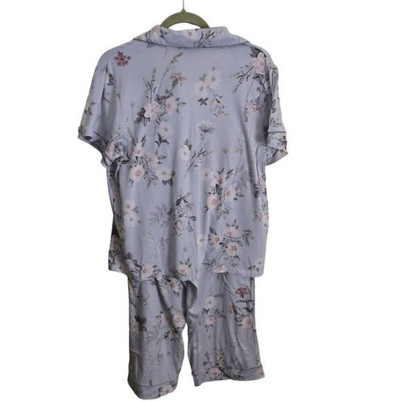 Tahari Capri Cherry Blossom Short Sleeve Pajamas Set Size L - Picture 2 of 8